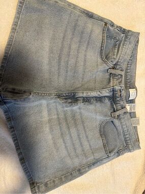 Time and Tru Light Blue Relaxed Men’s Jeans